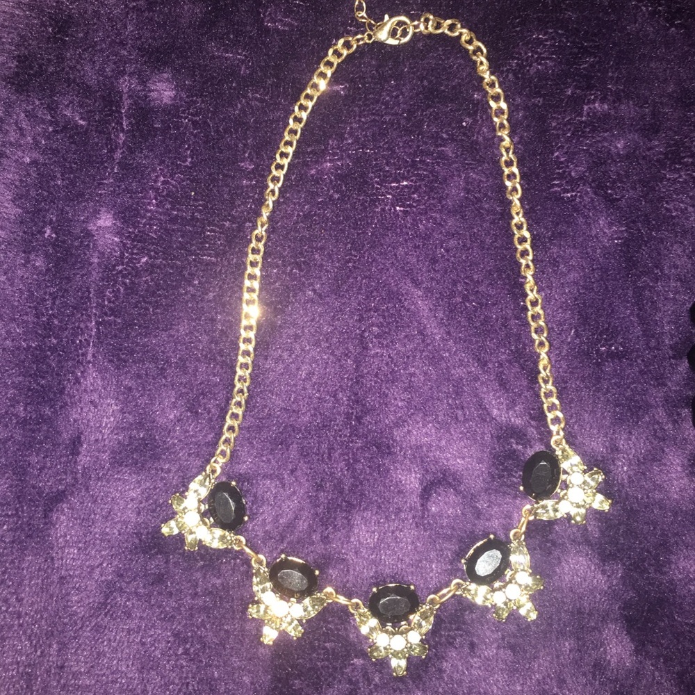 Women’s necklace black, pearl & clear gems on gold